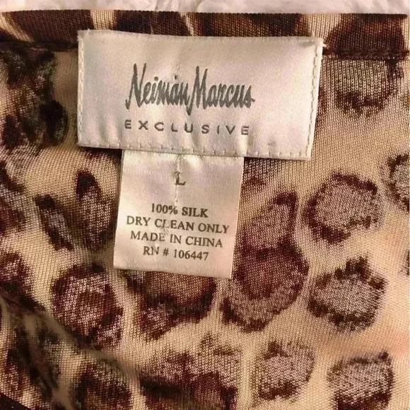 Neiman Marcus Exclusive Women’s large 100% Silk Brown Leopard Print Blouse L/S - Picture 4 of 4